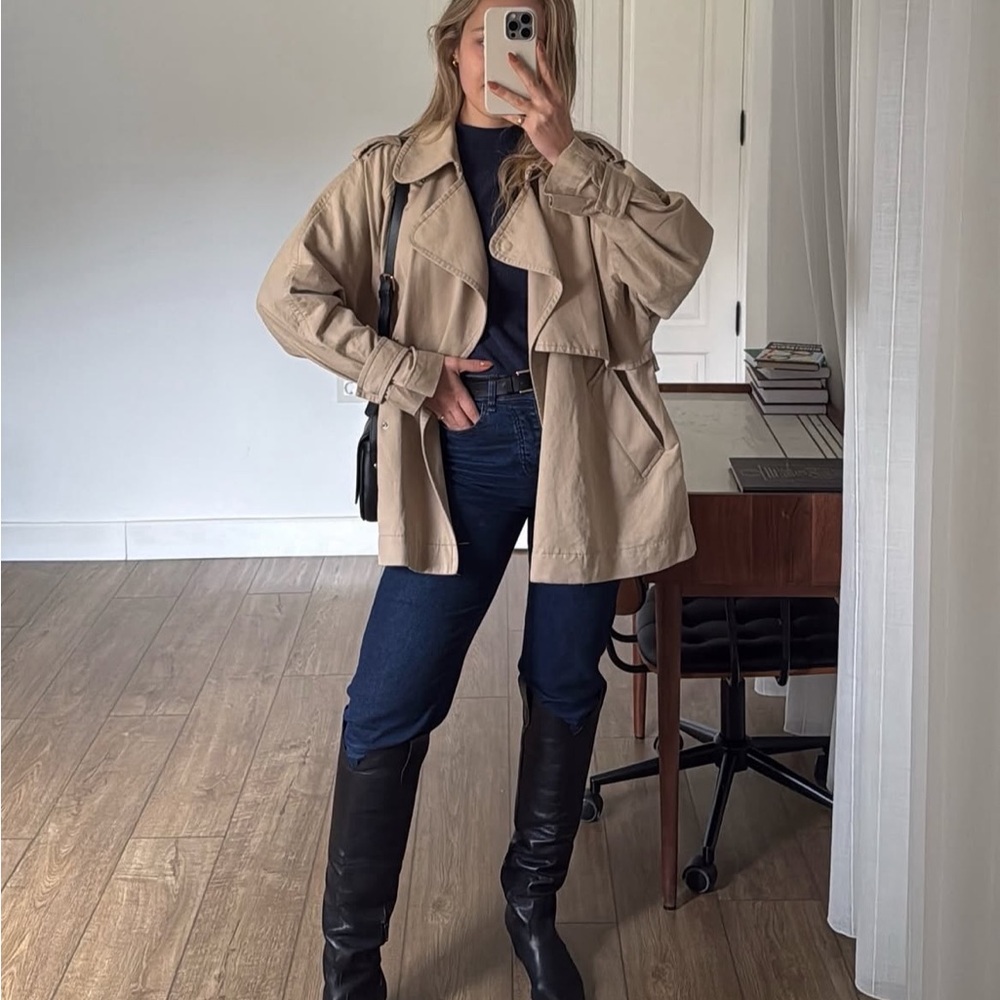 Arket Short Trench Coat Relaxed Fit Lightweight Linen